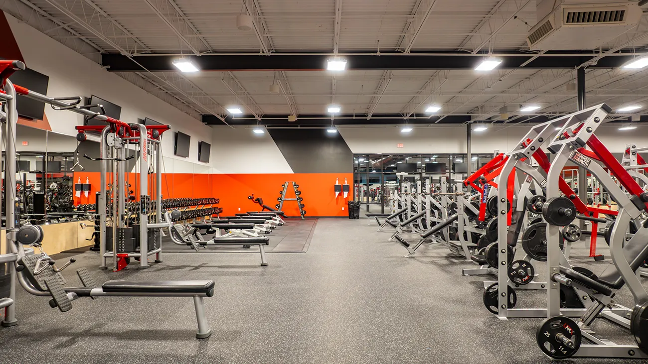 exercise machines at Cantrell club
