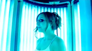 Gym Memberships with Tanning: Are They Worth It? cover