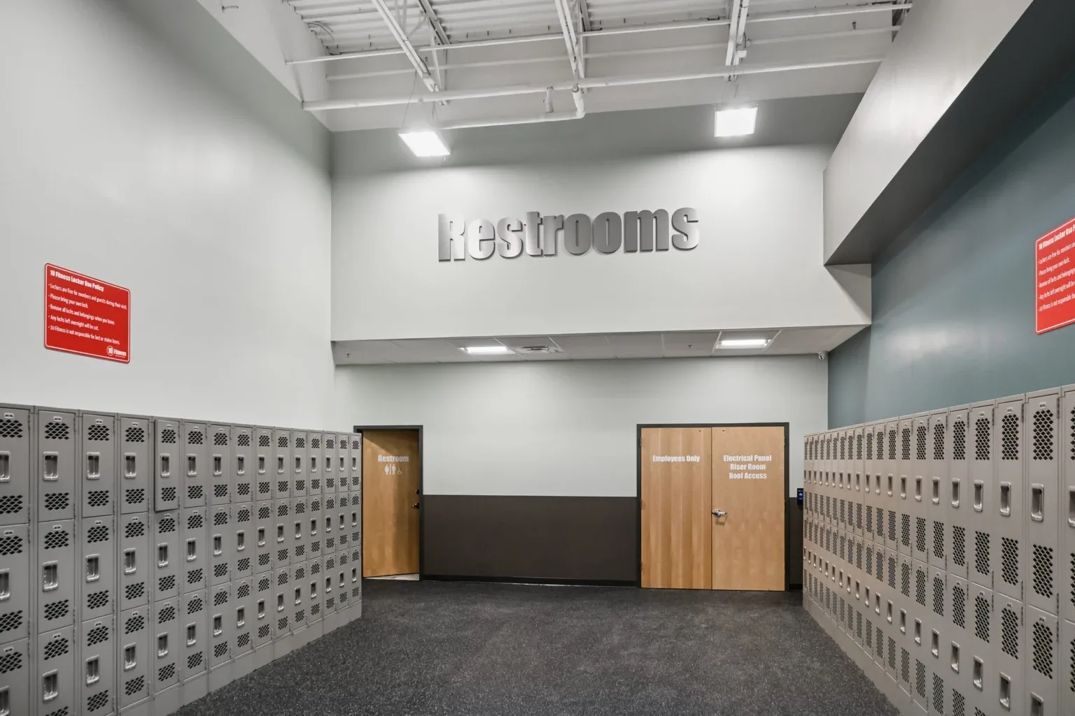 Locker rooms and restroom entrance at 10 Fitness Bowman